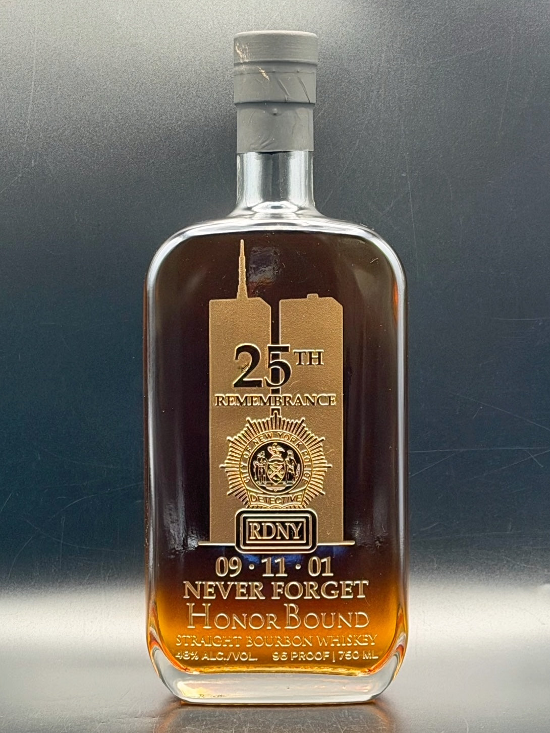 Retired Detectives of New York (RDNY) 25th Remembrance 9/11 NYPD Memorial Bottle